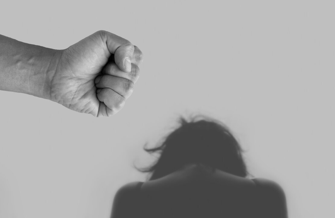violence-against-women-g840166b6e_1920 violence-against-women-g840166b6e_1920